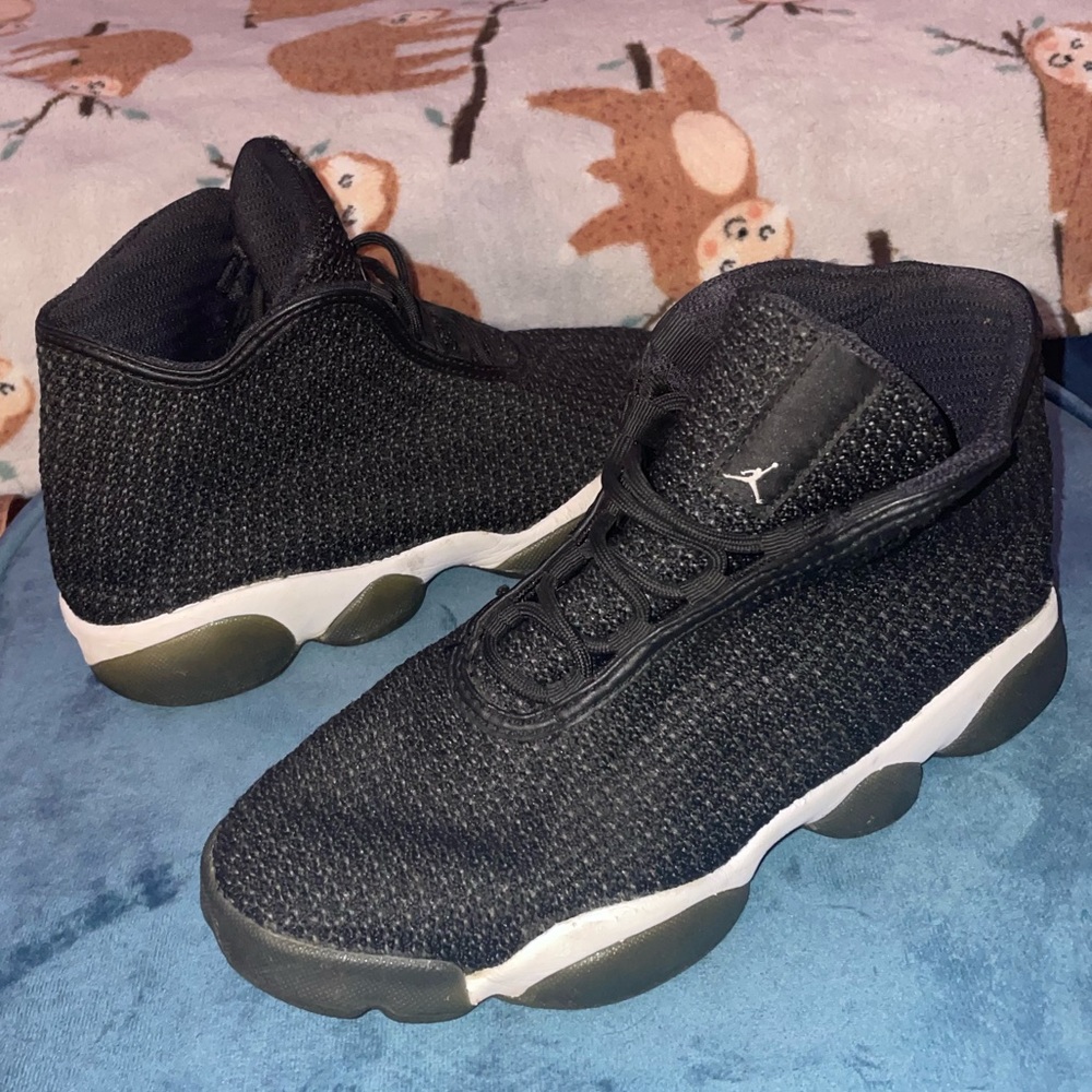 🏀 Jordans 🖤